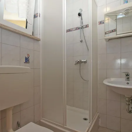 770 Apartman *